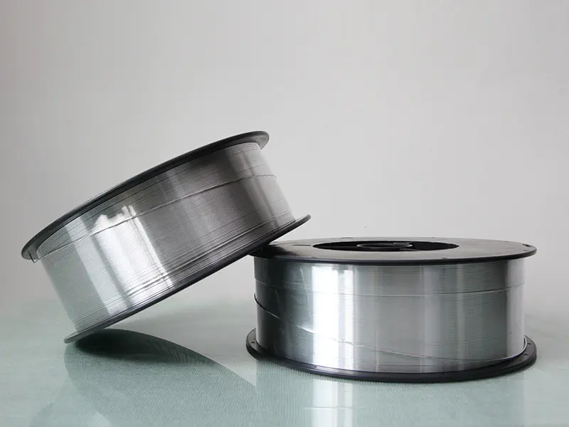Designed with smooth, consistent wire structure, this Aluminum MIG Wire reduces feeding issues and enhances weld quality in delicate or large-scale fabrication projects.